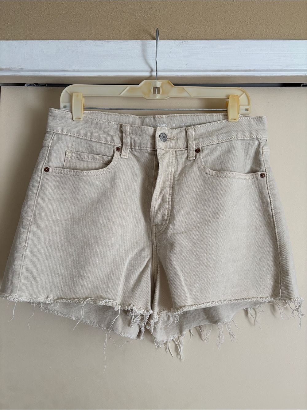Old Navy Cream Frayed Hem Denim Shorts